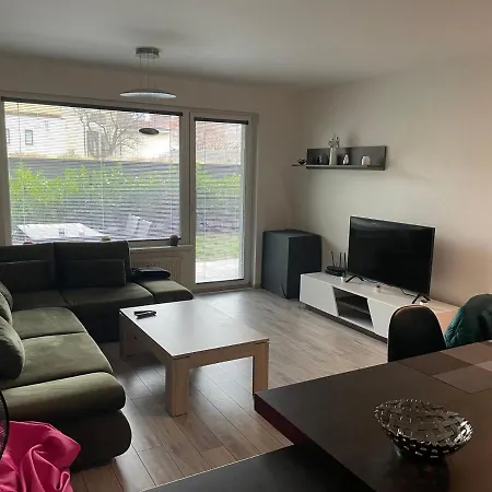 Апартаменты Garden Radnica - Private Parking Included *