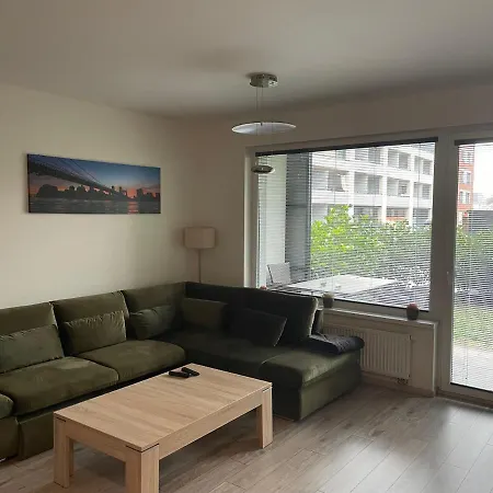 Garden Radnica - Private Parking Included Apartment *